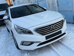 Photo of the vehicle Hyundai Sonata