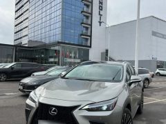 Photo of the vehicle Lexus NX