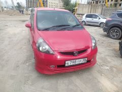 Photo of the vehicle Honda Fit