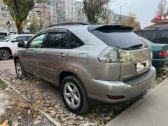 Photo of the vehicle Lexus RX