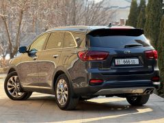 Сүрөт унаа Kia Sorento