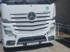 Фото авто Mercedes-Benz Actros