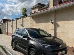 Сүрөт унаа Toyota RAV4