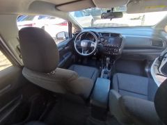 Photo of the vehicle Honda Fit