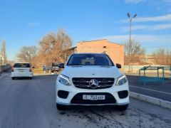 Photo of the vehicle Mercedes-Benz GLE