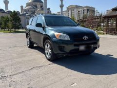 Сүрөт унаа Toyota RAV4