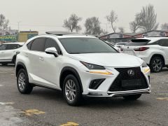 Photo of the vehicle Lexus NX