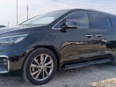 Сүрөт унаа Kia Carnival