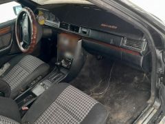 Сүрөт унаа Mercedes-Benz W124