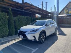 Photo of the vehicle Lexus NX