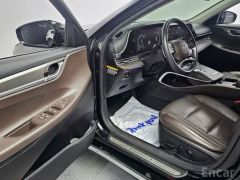 Photo of the vehicle Hyundai Grandeur