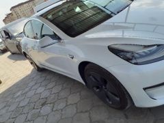 Сүрөт унаа Tesla Model 3