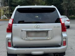 Photo of the vehicle Lexus GX