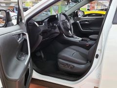 Фото авто Toyota RAV4