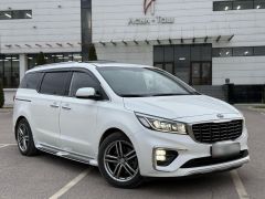 Фото авто Kia Carnival