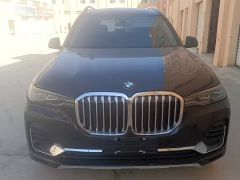 Photo of the vehicle BMW X7