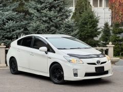 Сүрөт унаа Toyota Prius