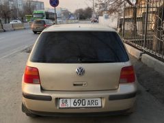 Фото авто Volkswagen Golf