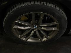 Photo of the vehicle BMW 5 Series