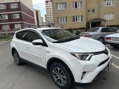 Сүрөт унаа Toyota RAV4