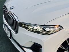 Фото авто BMW X7