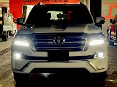 Сүрөт унаа Toyota Land Cruiser