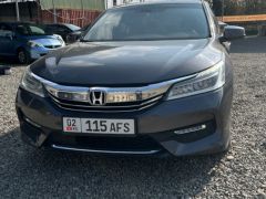 Фото авто Honda Accord