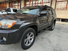 Photo of the vehicle Toyota 4Runner