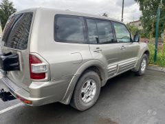 Сүрөт унаа Mitsubishi Pajero