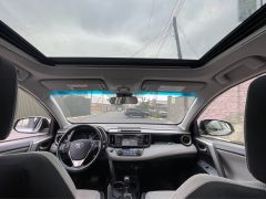 Сүрөт унаа Toyota RAV4