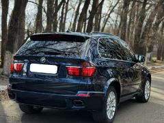 Photo of the vehicle BMW X5