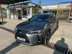 Фото авто Lexus UX