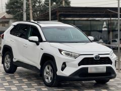 Сүрөт унаа Toyota RAV4