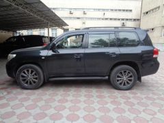 Photo of the vehicle Lexus LX