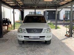 Photo of the vehicle Lexus LX