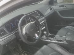 Photo of the vehicle Hyundai Sonata