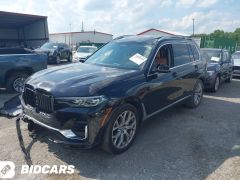 Фото авто BMW X7