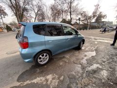 Photo of the vehicle Honda Fit