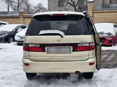 Photo of the vehicle Toyota Estima