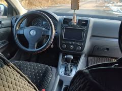 Сүрөт унаа Volkswagen Jetta