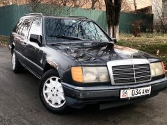 Фото авто Mercedes-Benz W124