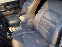 Сүрөт унаа Lexus LX