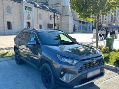 Сүрөт унаа Toyota RAV4