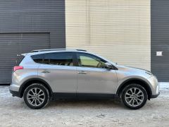 Photo of the vehicle Toyota RAV4