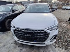 Photo of the vehicle Audi Q3