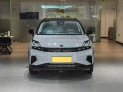 Photo of the vehicle Lynk &amp; Co 6