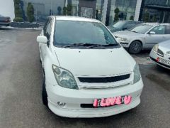 Photo of the vehicle Toyota Ist