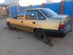 Сүрөт унаа Daewoo Nexia