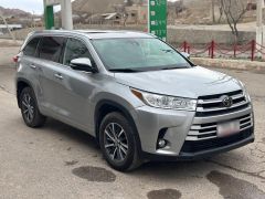 Фото авто Toyota Highlander