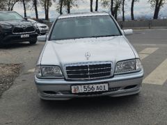 Сүрөт унаа Mercedes-Benz C-Класс